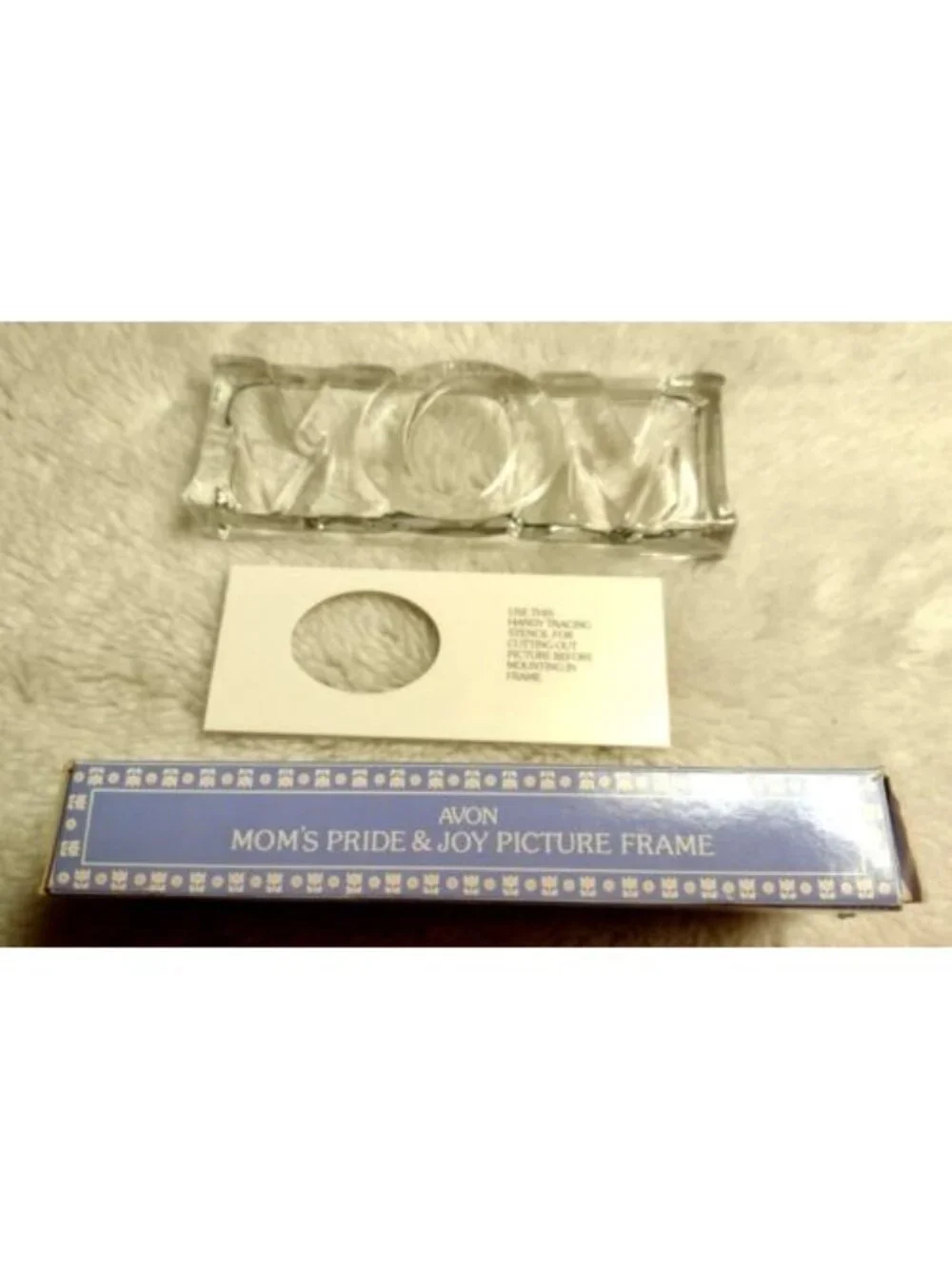 Avon Mom's Pride & Joy Picture Frame Present Gift Paper Weight Vintage 1984